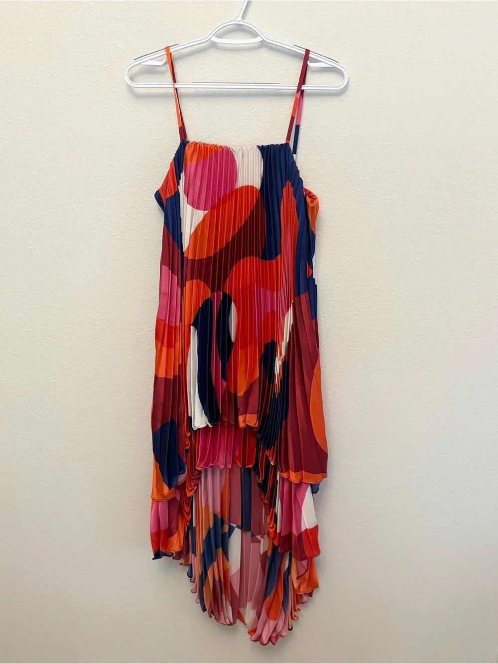 Anthropologie Hutch Tiered High-Low Pleated Satin Dress Size MP Disco 70s Groove